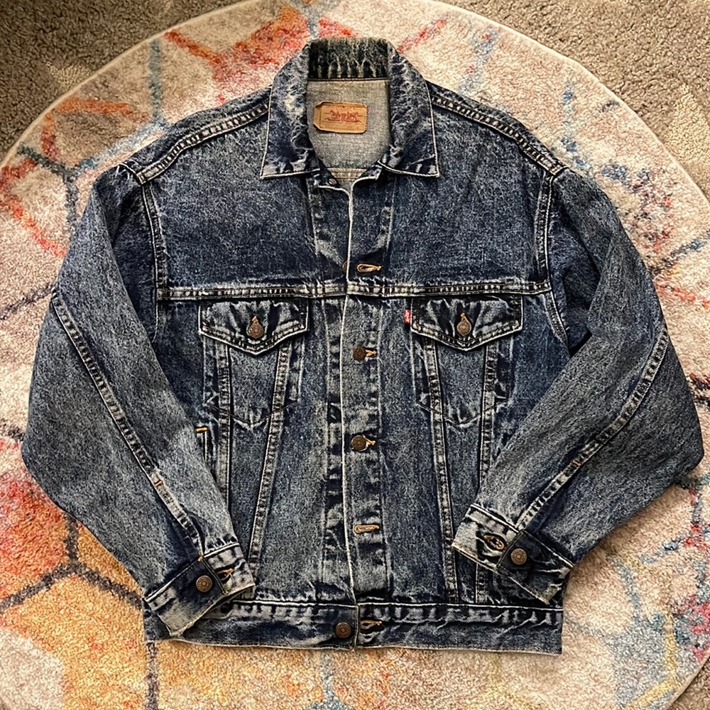 (vintage) LEVI’S Acid Wash Denim Jacket - Medium